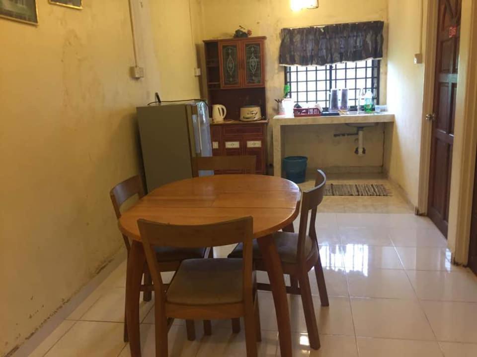 Trisya Homestay Kuala Terengganu Eksteriør billede
